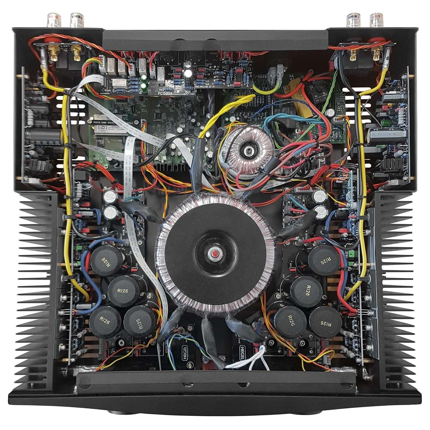 Hegel-H390-PremiumHIFI