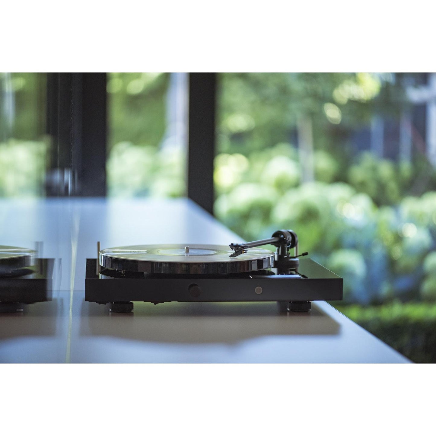 Pro-Ject JUKE BOX E1 (OM5e)-🟢 PremiumHIFI audio store. We craft High Fidelity sound wherever you are