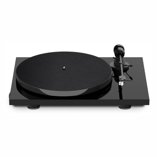 Pro-Ject E1 BT High Gloss Black with Audio-Technica AT3600L